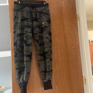 Nike Joggers